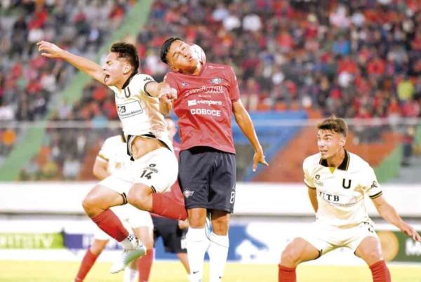 Wilstermann y FC Universitario empatan en dinámico juego