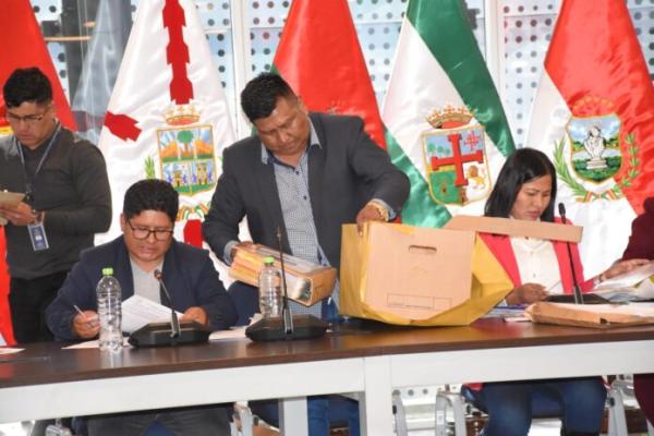 Comienza fase de verificación  de requisitos para Fiscal General