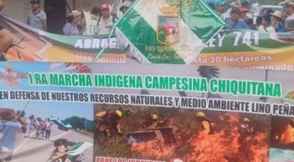 Marcha indígena contra incendios llega a Santa Cruz