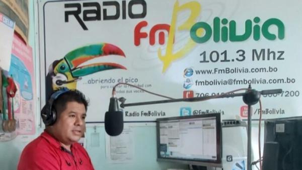 Radio FmBolivia de Chulumani recupera su licencia nuevamente