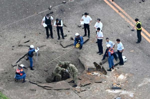 Aeropuerto japonés paraliza vuelos tras explotar bomba de II Guerra Mundial