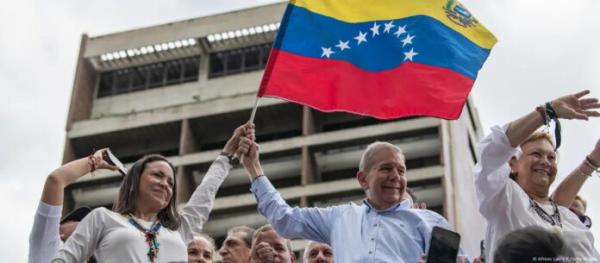 Oposición venezolana es  finalista del premio Sájarov