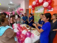 Ferias educativas incentivan prevención del cáncer de mama