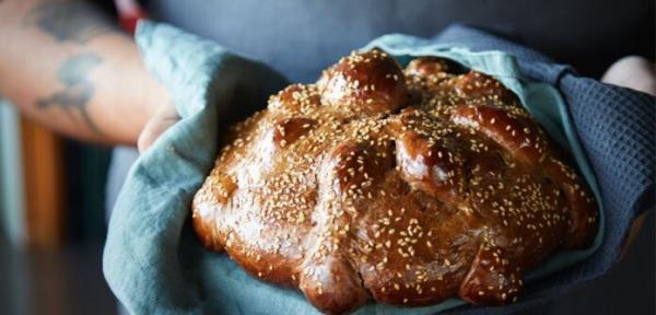 Pan de Muerto de chocolate