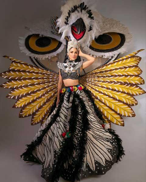 Miss Bolivia luce espectacular diseño nacional