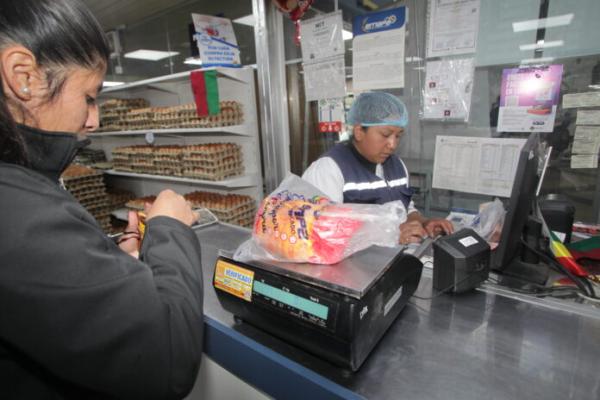 Kilo de pollo no debe superar  Bs 16.50 sin crédito fiscal