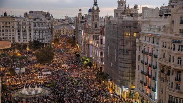 Manifestación en Valencia contra gestión de la DANA e inundaciones