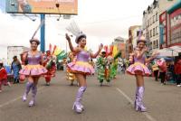 Entrada folklórica de la UPEA  mostró alegría y entusiasmo