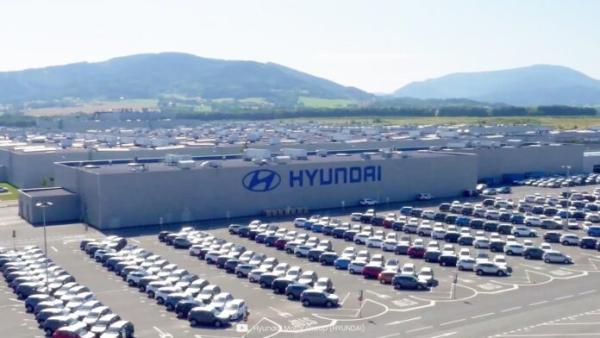 Tres trabajadores mueren por gases tóxicos en planta de Hyundai. (17:38)