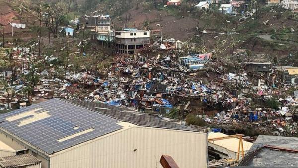 Prefecto de Mayotte cifra en cientos de fallecidos tras paso de ciclón Chido