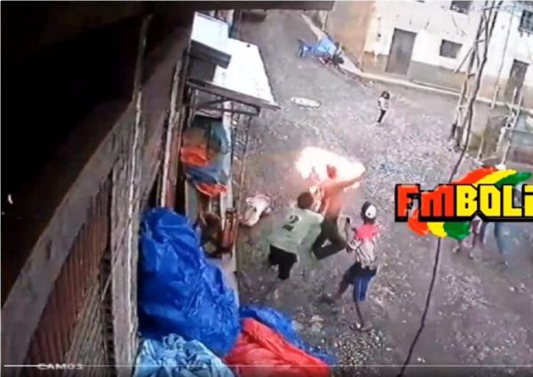 Buscan a dirigente cocalero Alanes por prender fuego a un hombre