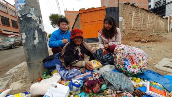 Los Trovadorcitos apelan al corazón de paceños para realizar dos campañas