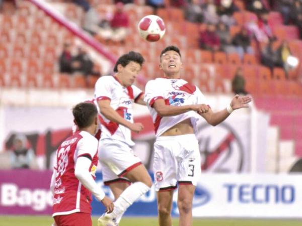 FC Universitario derrotó  a Nacional en la Villa Imperial