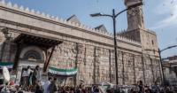 Fallecen cuatro personas  tras estampida en mezquita