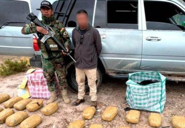 Hombre transportaba marihuana en un bus