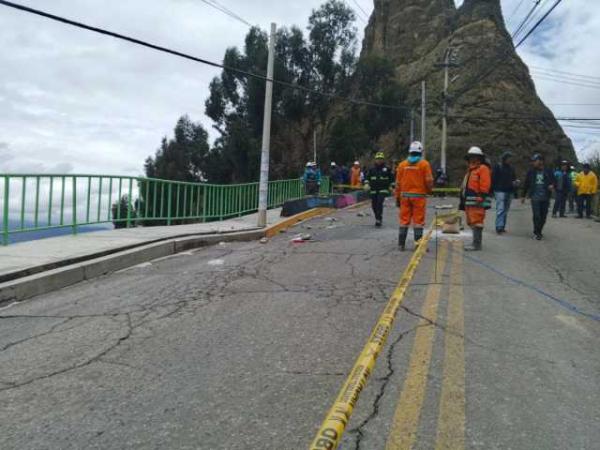 Intensa lluvia provoca varias emergencias en La Paz y El Alto