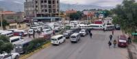 Transportistas de Quillacollo  bloquean la ruta al occidente