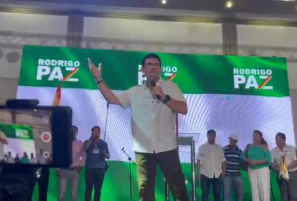 Senador Paz oficializó su  candidatura a la presidencia