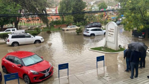 La Paz en riesgo: lluvias exponen lugares vulnerables de la ciudad. (17:57)