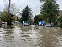 Calle 8 de Calacoto se inunda