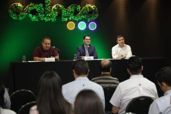 Cainco promueve competitividad  y proyecta a Bolivia al mundo