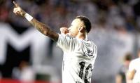 Neymar marca golazo olímpico con el Santos