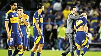 Boca recibe abucheos tras eliminación