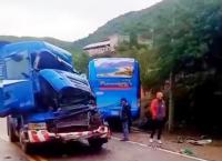 Accidente en vía Sucre-Potosí deja tres heridos, incluyendo una menor